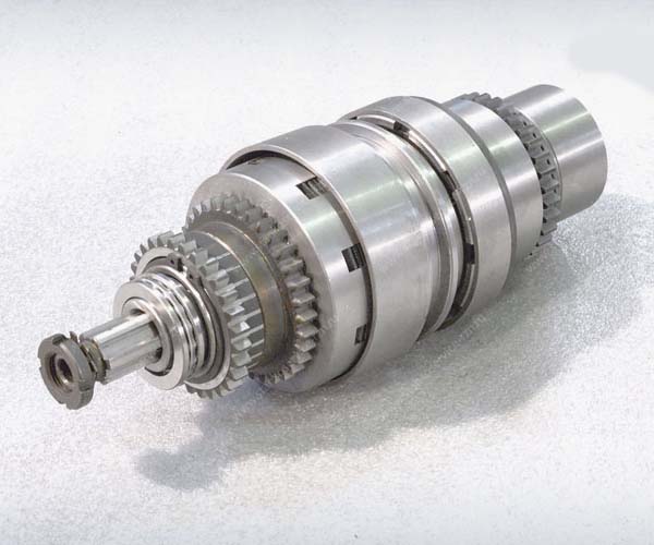 Фрикційна муфта (Фрикційний вал 2М55.50.15.000) головного приводу радіально-свердлувального верстата 2М55